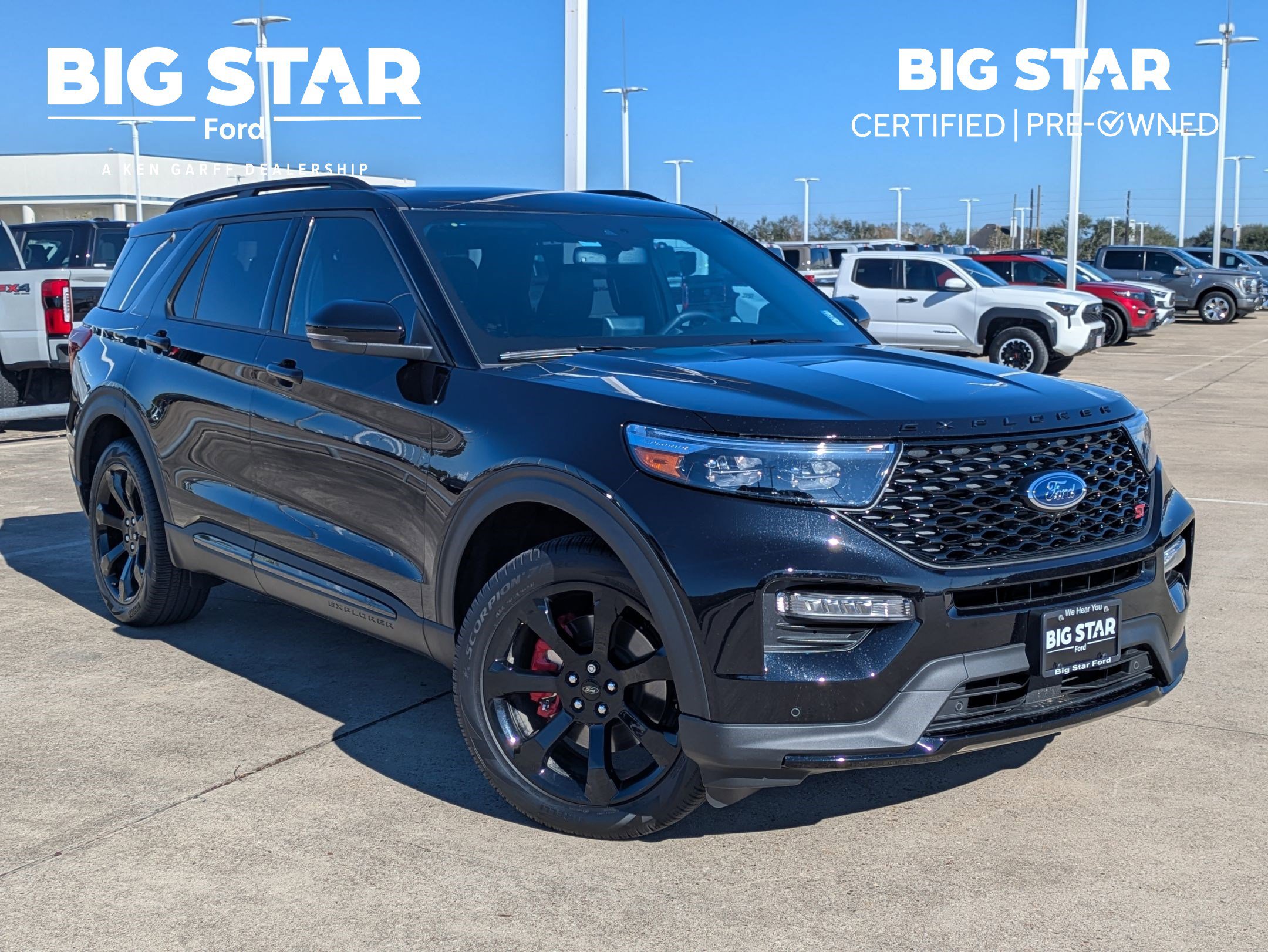 2024 Ford Explorer ST's photo