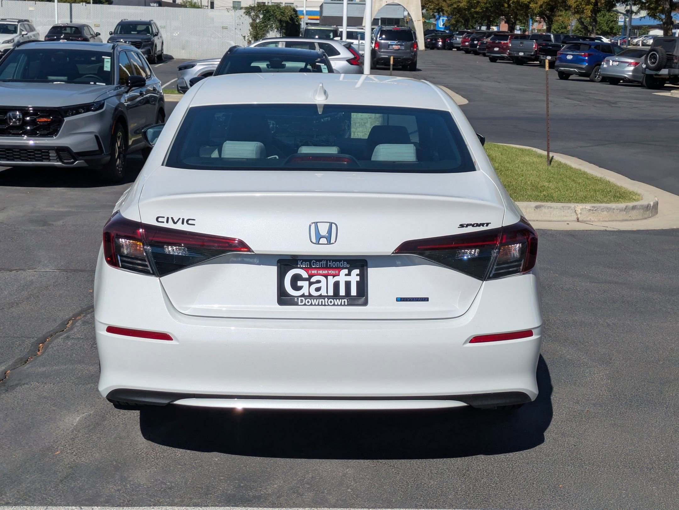 2026 Honda Civic Hybrid Sport photo 4