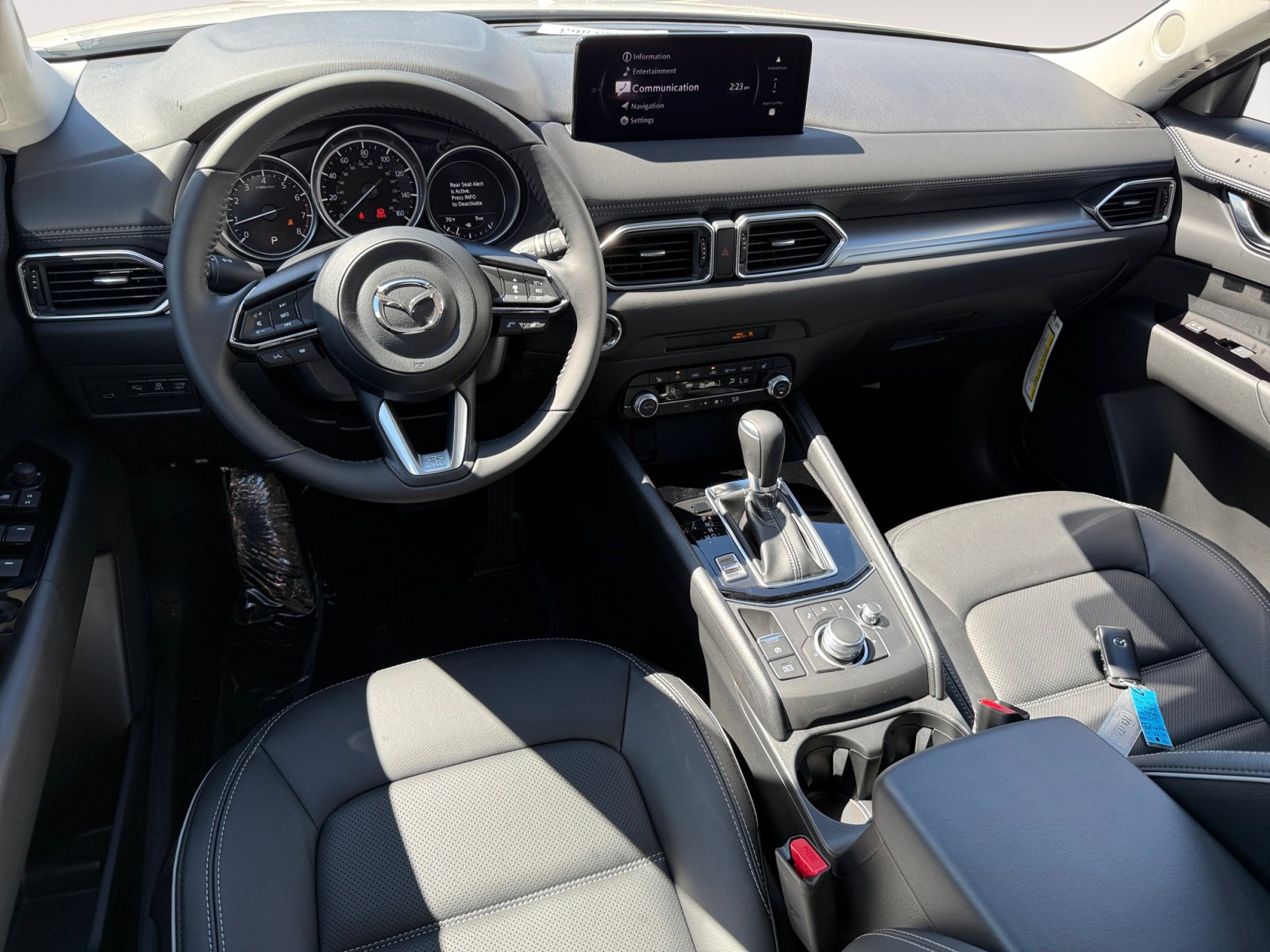 2025 Mazda CX-5 2.5 S Preferred photo 14