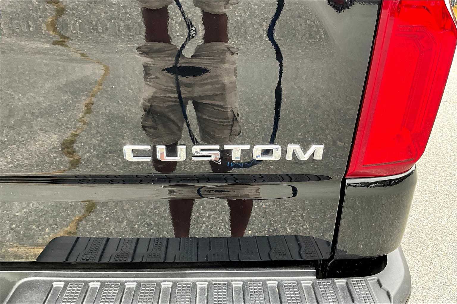 2022 Chevrolet Silverado 1500 Custom Trail Boss photo 9