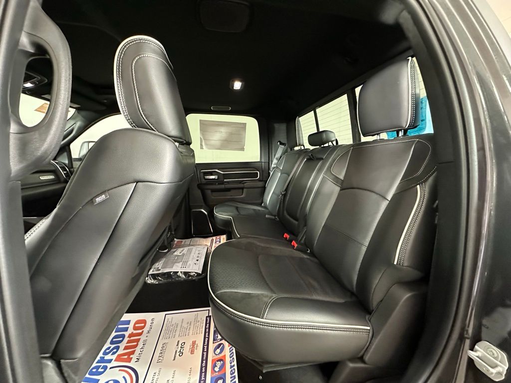 2025 Ram 2500 Laramie photo 17