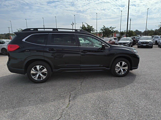 2022 Subaru Ascent Premium photo 4