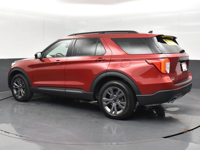 2022 Ford Explorer XLT photo 10