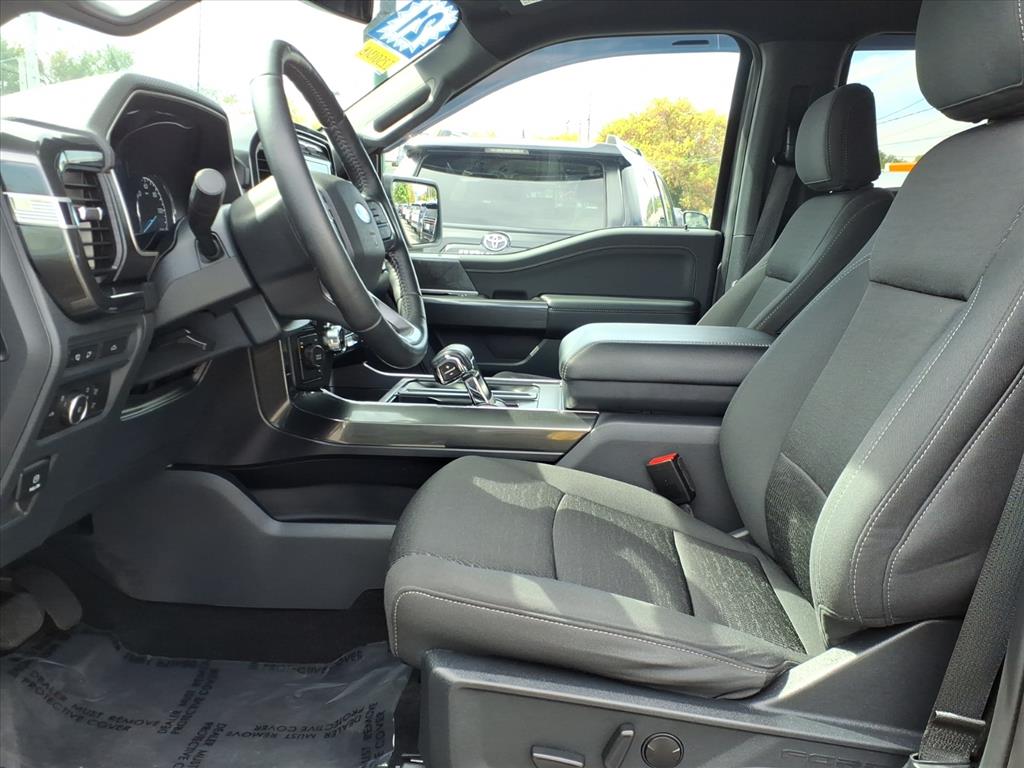 2021 Ford F-150 XLT photo 9