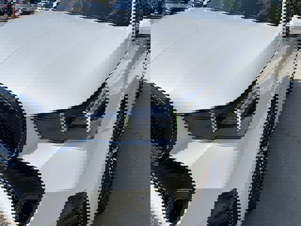 2026 Bmw 550e 550e xDrive photo 11