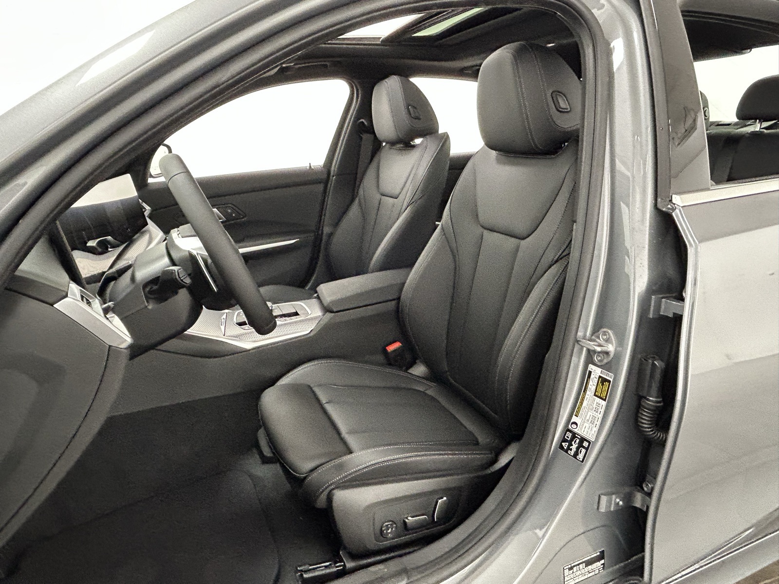 2025 Bmw 330i xDrive photo 28