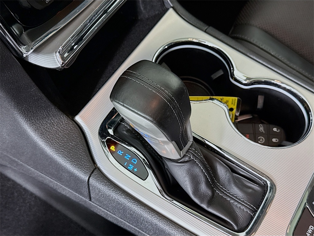 2021 Jeep Grand Cherokee Summit photo 15