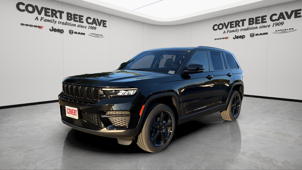2025 Jeep Grand Cherokee Altitude photo 2