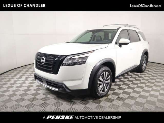Pre-Owned 2025 Nissan Kicks SR 4D Sport Utility in Phoenix