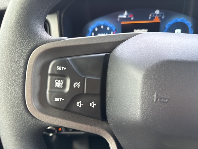 2025 Ford Bronco Base photo 32