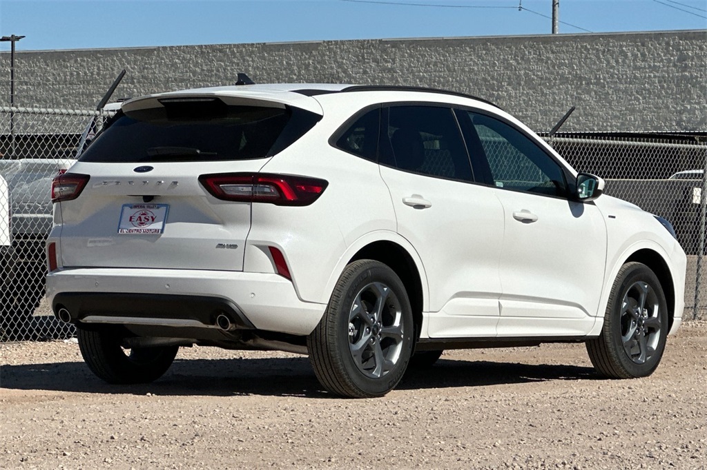 2024 Ford Escape ST-Line Select photo 3