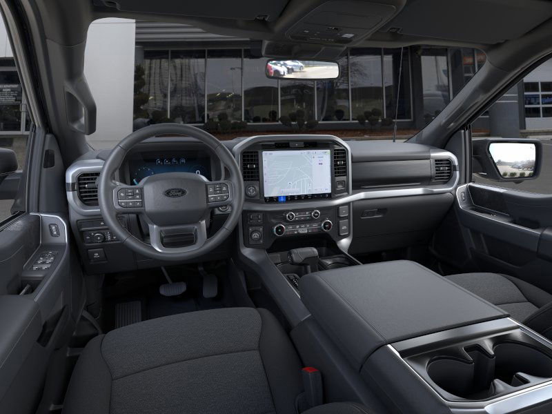 2025 FORD F-150 - Image 8