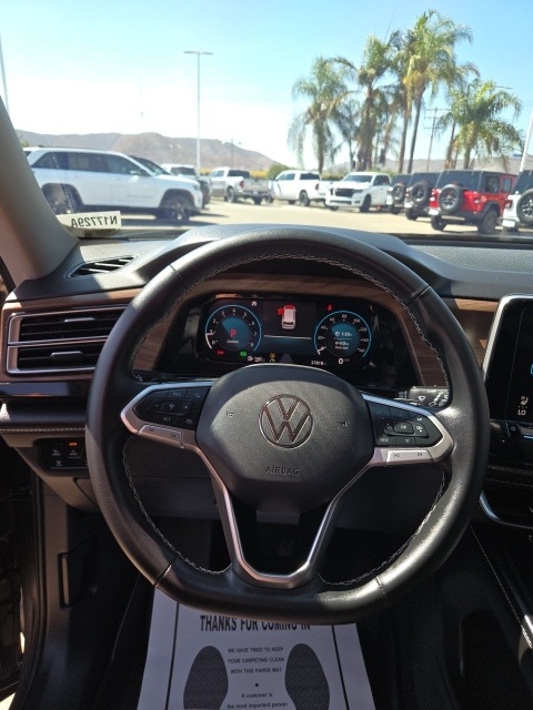 2024 Volkswagen Atlas SE photo 16