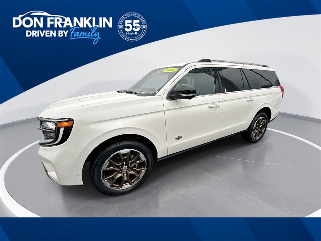 2025 Ford Expedition King Ranch's photo