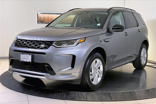 2024 Land Rover Discovery Sport S's photo