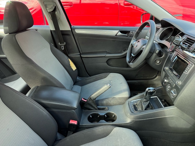 2017 Volkswagen Jetta 1.4T S photo 3