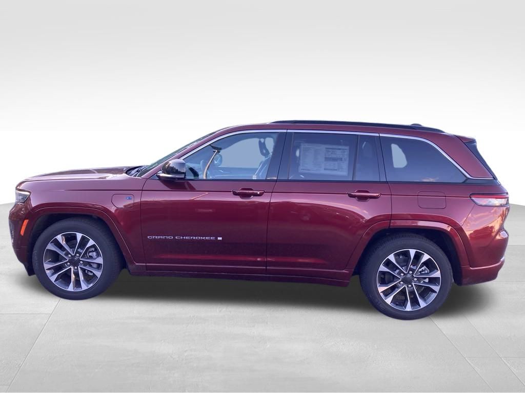 2024 Jeep Grand Cherokee Overland 4xe photo 3