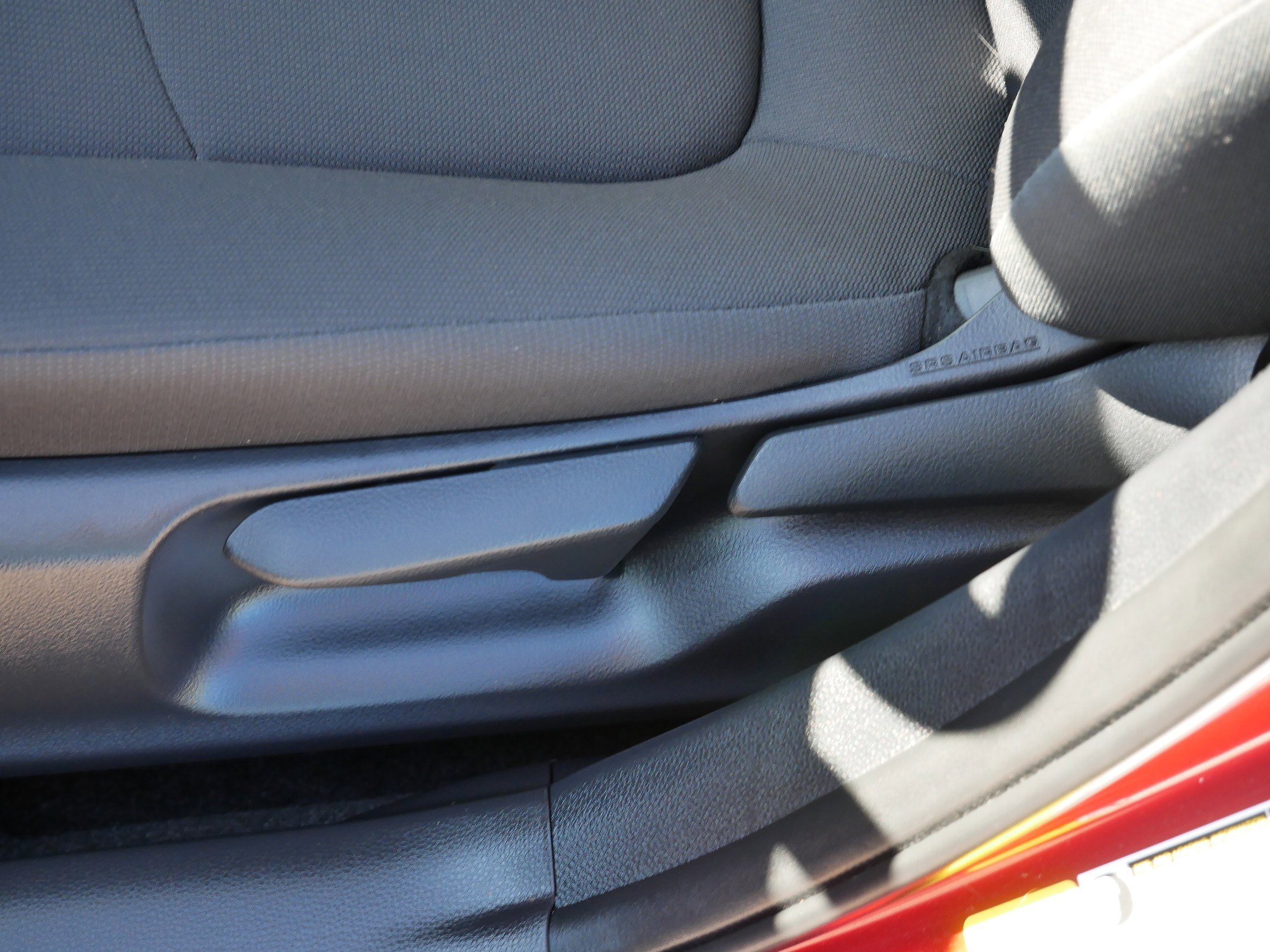 2021 Toyota Corolla LE photo 19