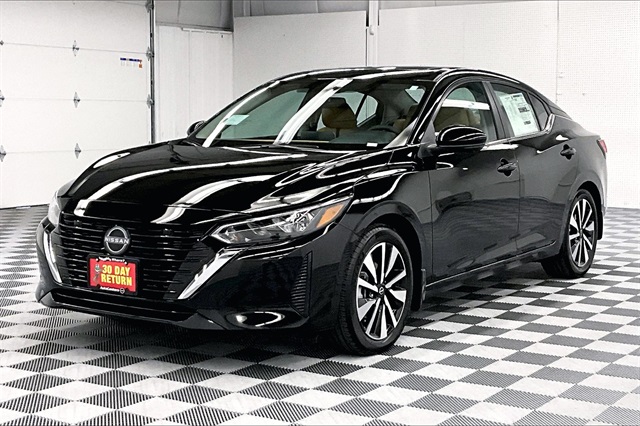 2025 Nissan Sentra SV photo 2