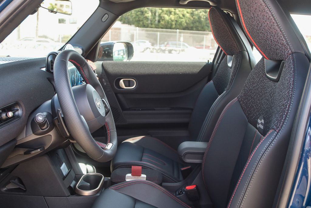 2026 Mini Cooper 4 Door Hardtop photo 12