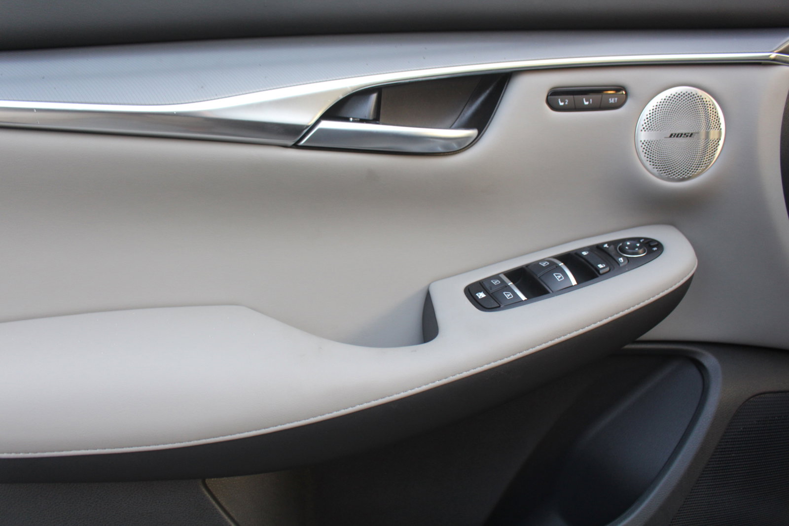 2025 Infiniti QX50 Luxe photo 11