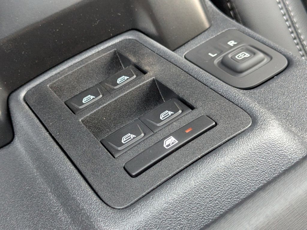 2025 Ford Bronco Outer Banks photo 25