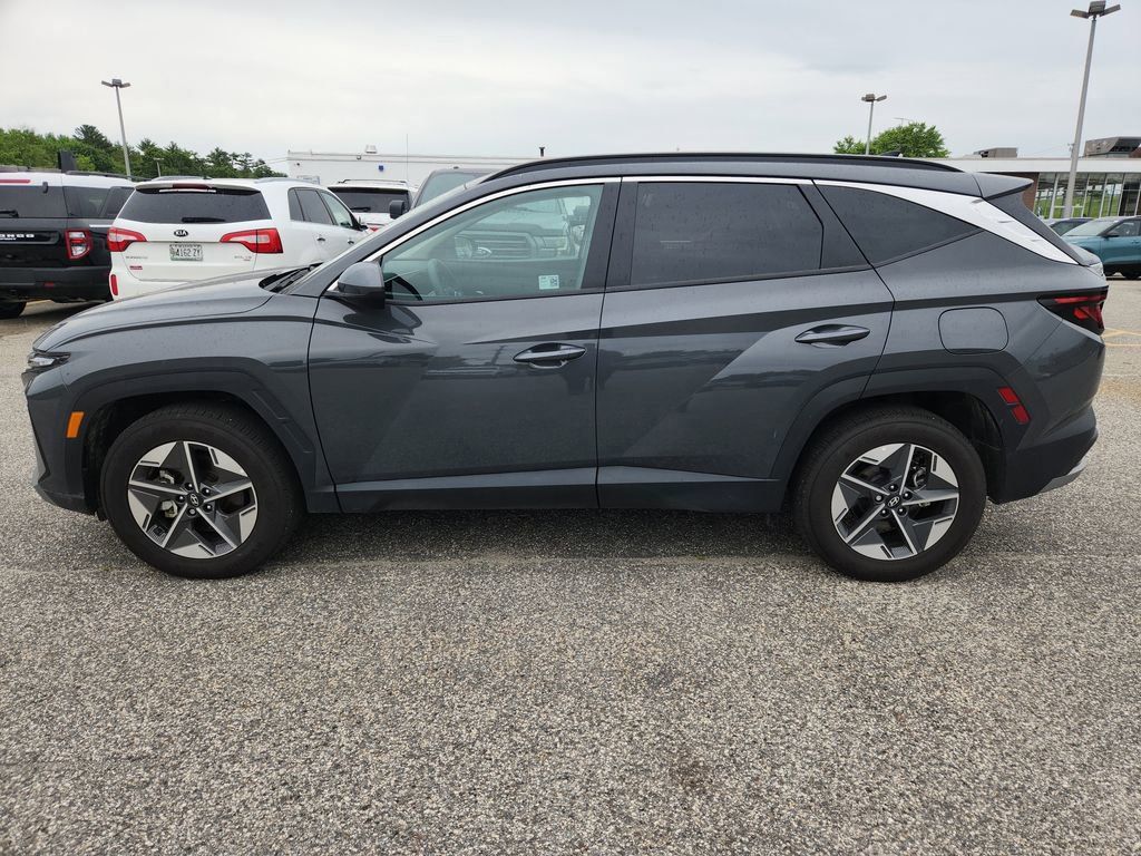 2025 Hyundai Tucson SEL photo 4