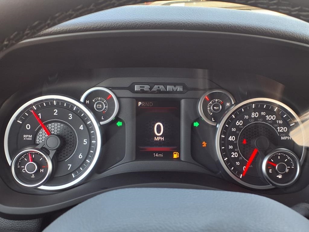2025 Ram 2500 Big Horn photo 21