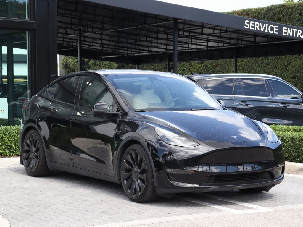 Used 2022 Tesla Model Y Performance with VIN 7SAYGDEF6NF533131 for sale in Doral, FL
