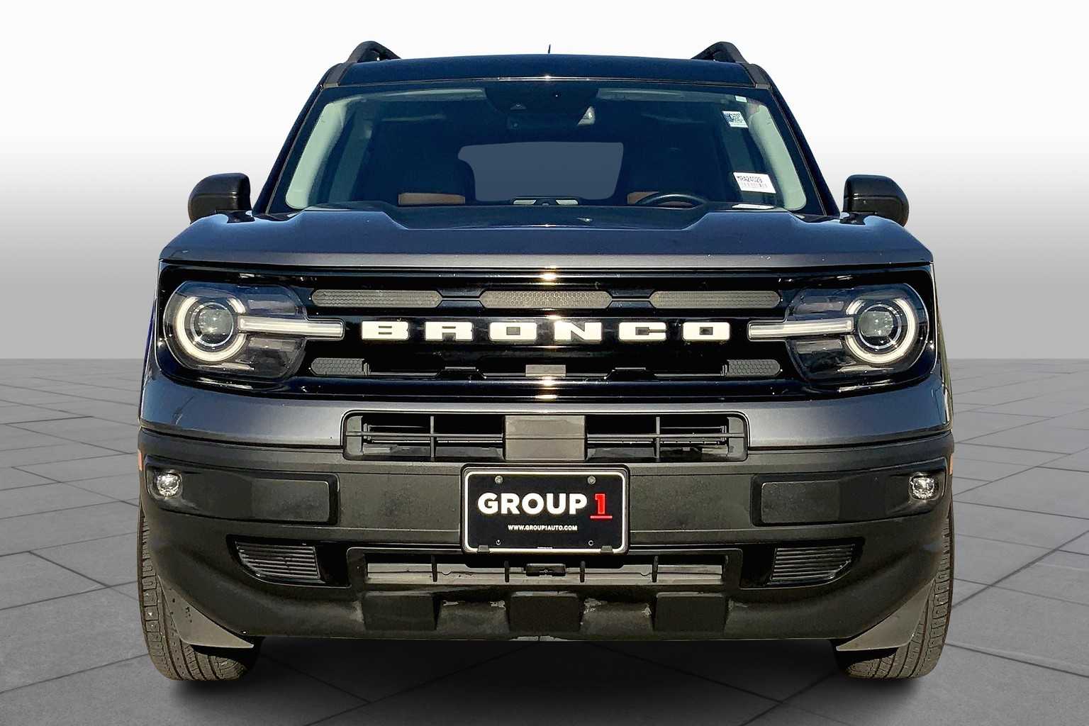 2021 Ford Bronco Sport Outer Banks photo 2