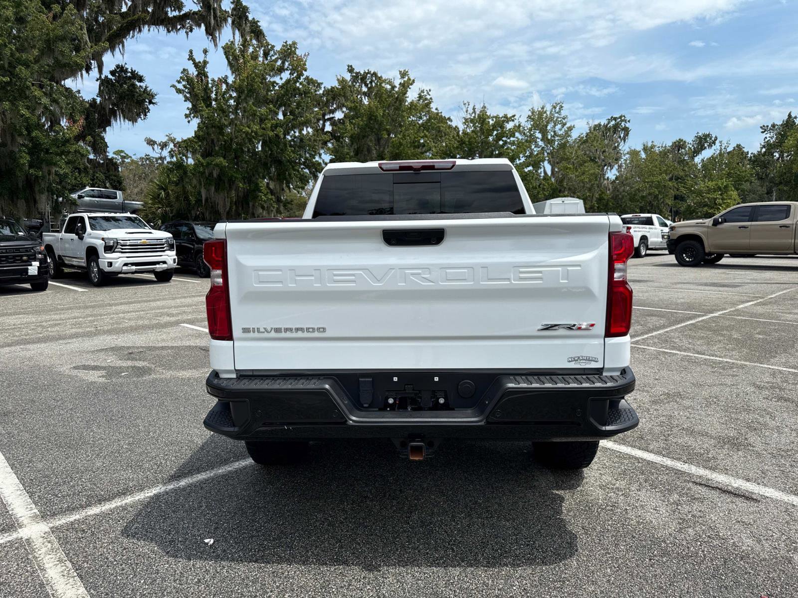 2024 Chevrolet Silverado 1500 ZR2 photo 4