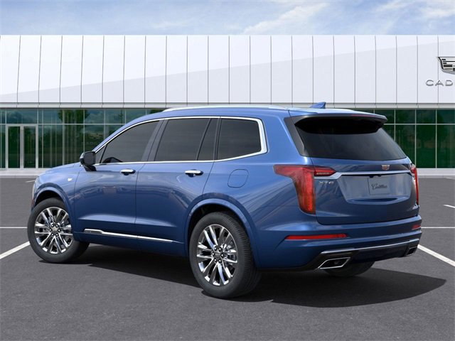 2025 Cadillac XT6 Premium Luxury photo 3