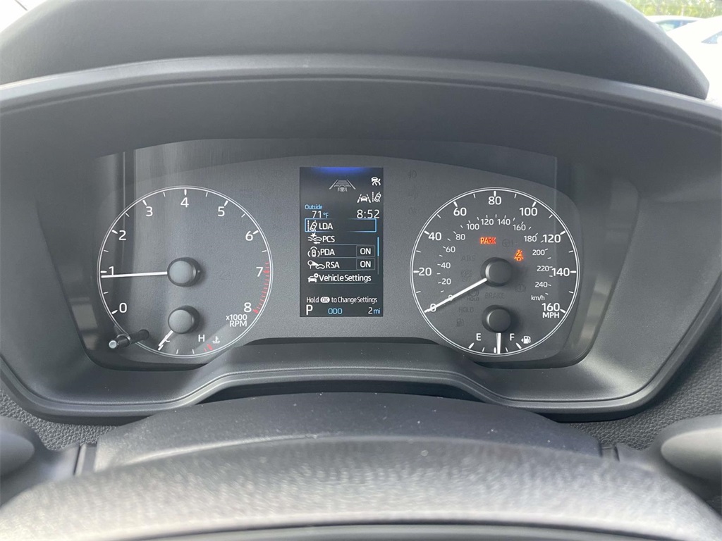 2025 Toyota Corolla LE photo 25