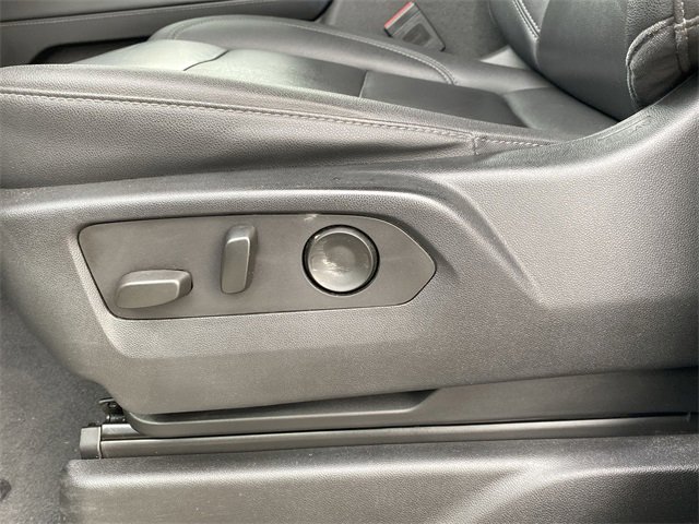 2023 Chevrolet Tahoe LT photo 4