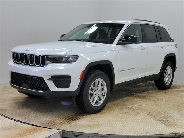 2025 Jeep Grand Cherokee Laredo X photo 7