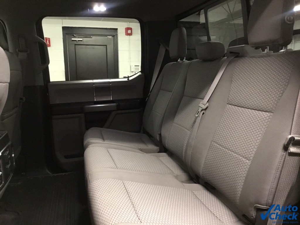 2016 Ford F-150 XLT photo 27