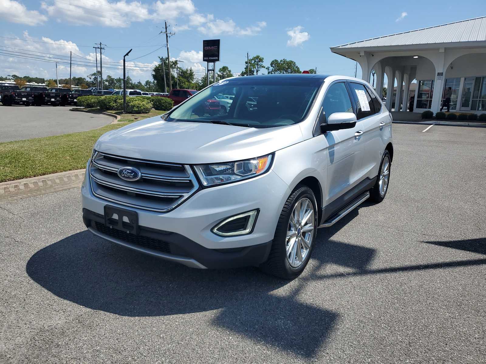 2018 Ford Edge Titanium's photo