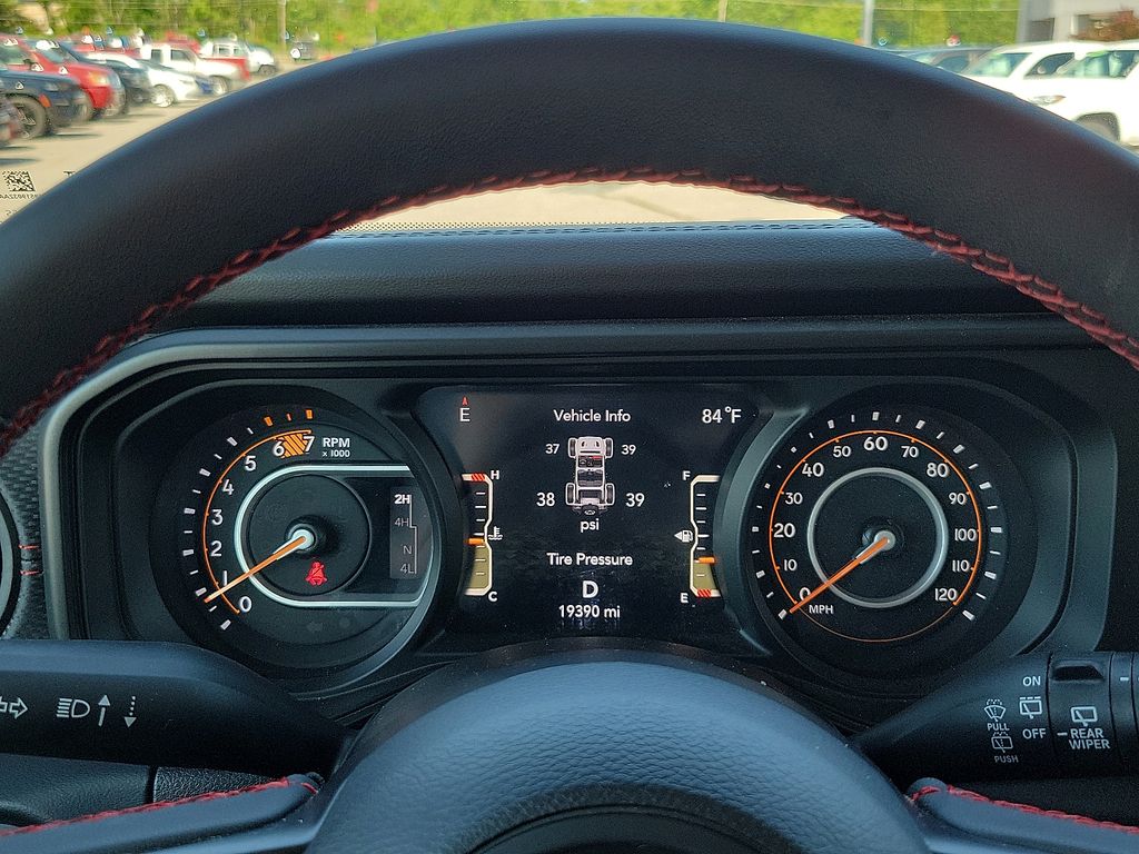 2024 Jeep Wrangler Rubicon photo 17