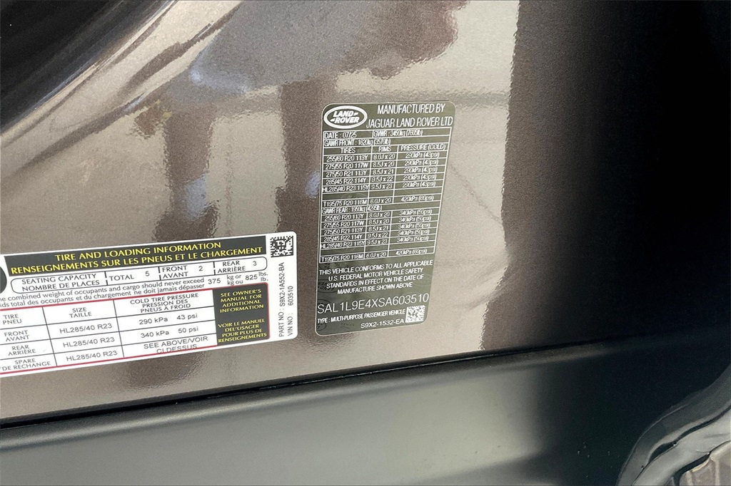 2025 Land Rover Range Rover Sport SE photo 13