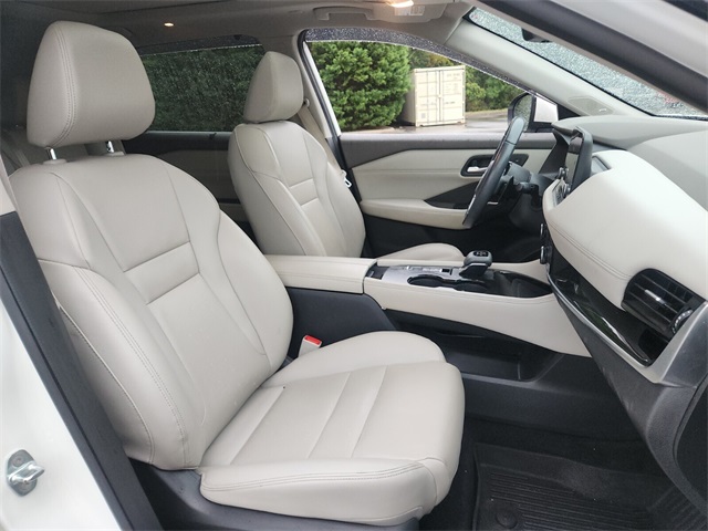 2023 Nissan Rogue SL photo 16
