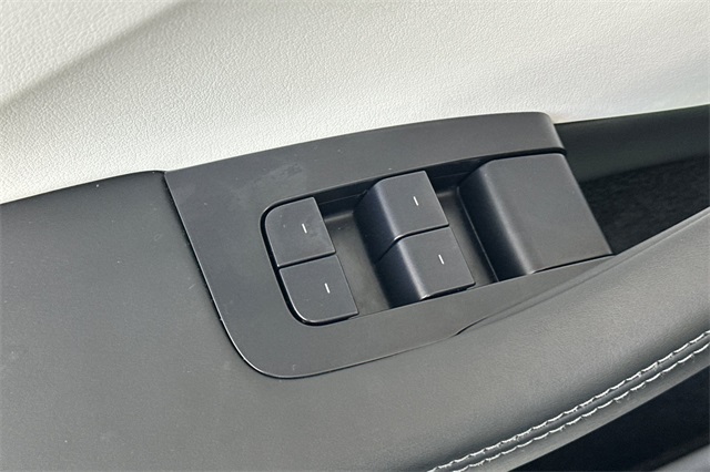 2024 Tesla Model 3 Performance photo 12