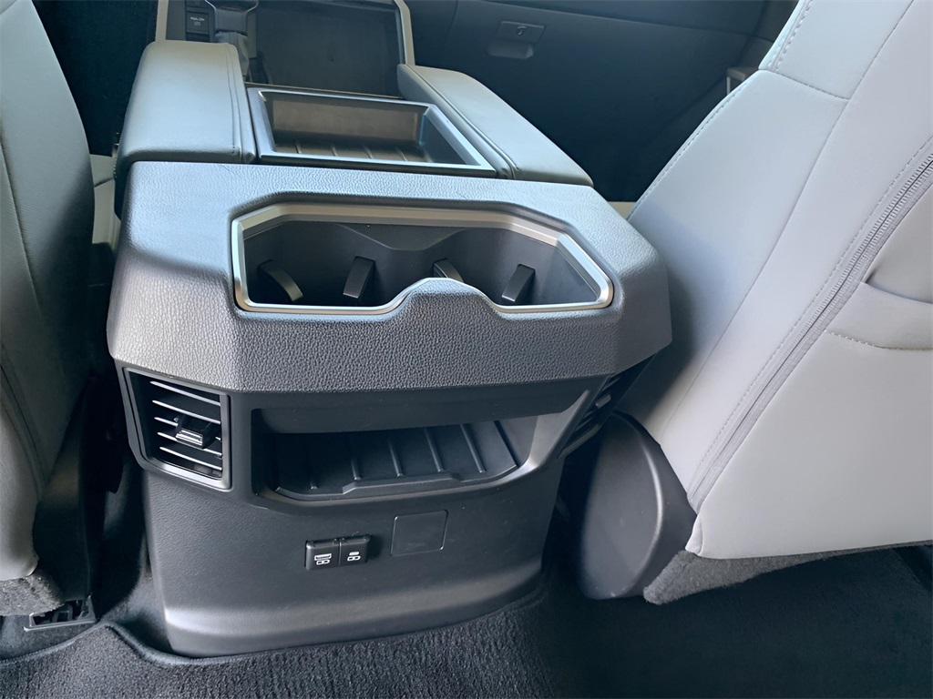 2024 Toyota Tundra SR5 photo 18