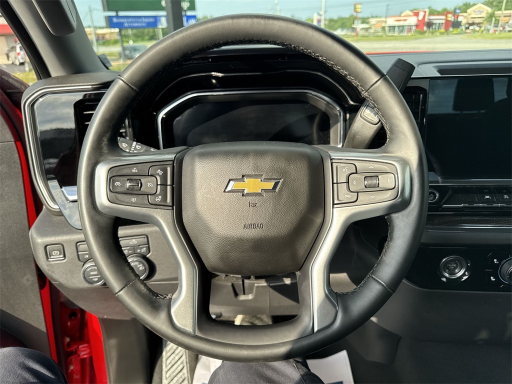 2023 Chevrolet Silverado 1500 LT photo 20