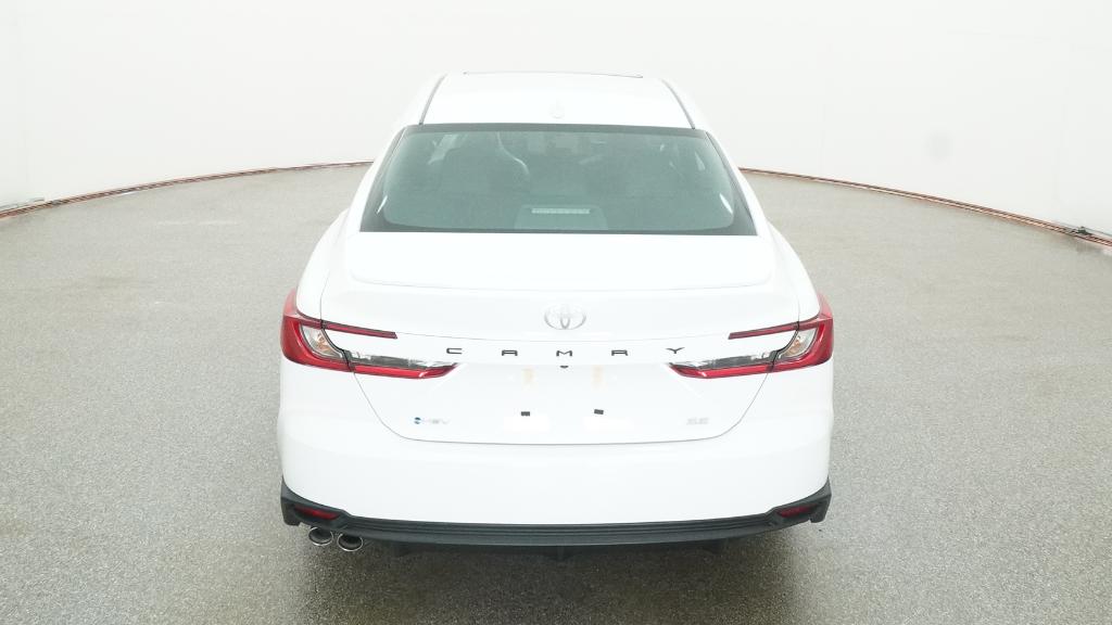 2025 Toyota Camry SE photo 18