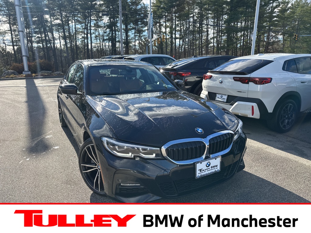 2022 BMW 3 Series 330i's photo