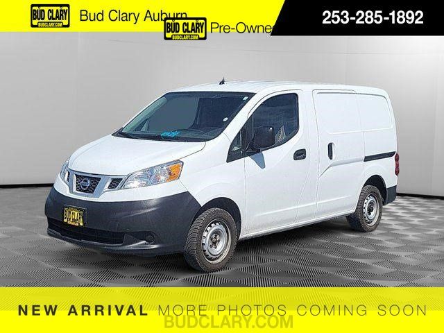 2017 Nissan NV200 S's photo