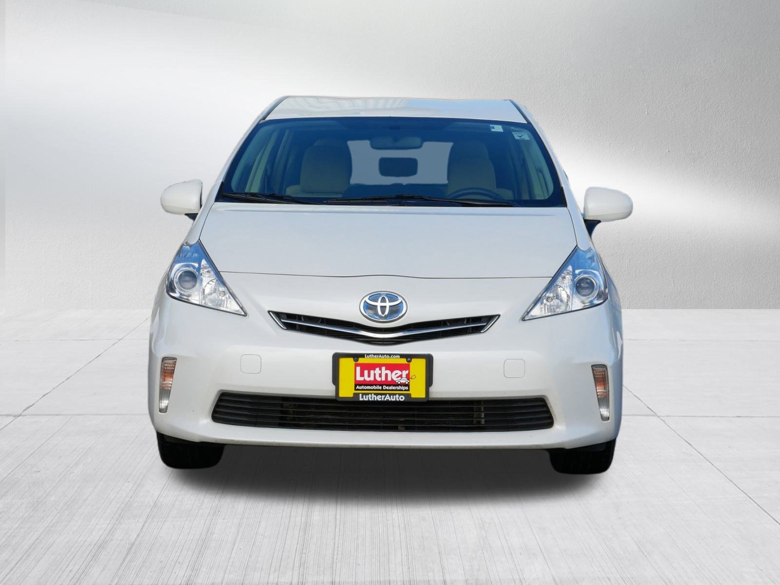 Used 2013 Toyota Prius v Five with VIN JTDZN3EU6D3195628 for sale in Saint Paul, MN