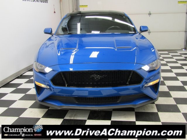 2019 Ford Mustang GT Premium photo 3