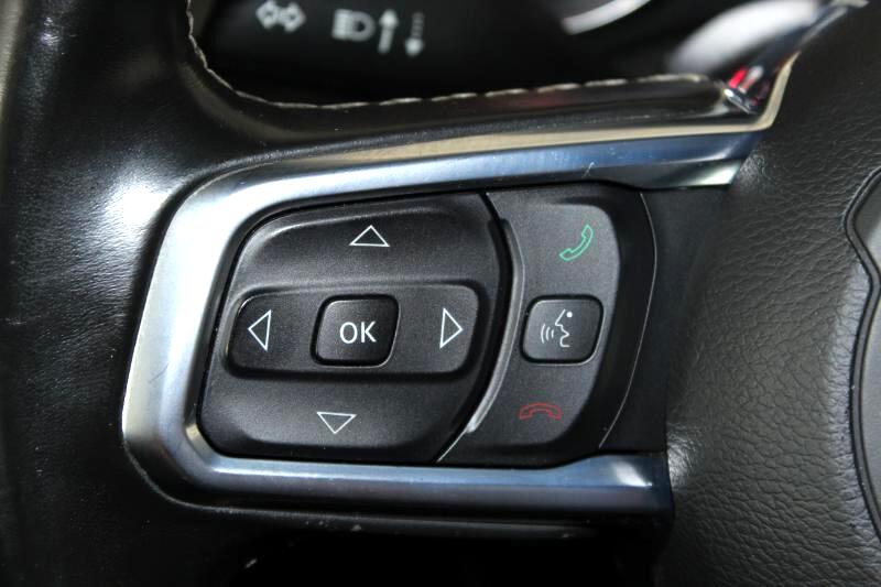 2019 Jeep Wrangler Unlimited Sahara photo 13