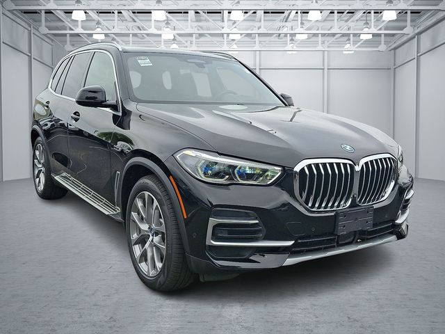 2022 Bmw X5 xDrive45e photo 2